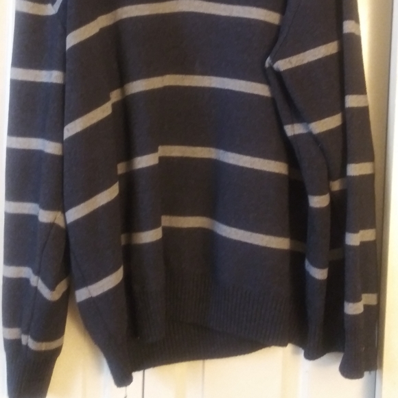 Men's Big and tall thick Casual Sweater - Picture 2 of 2
